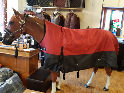 HKM 1680D Winter Turnout Blanket 300gm Filling -Tampa- Art# 5695